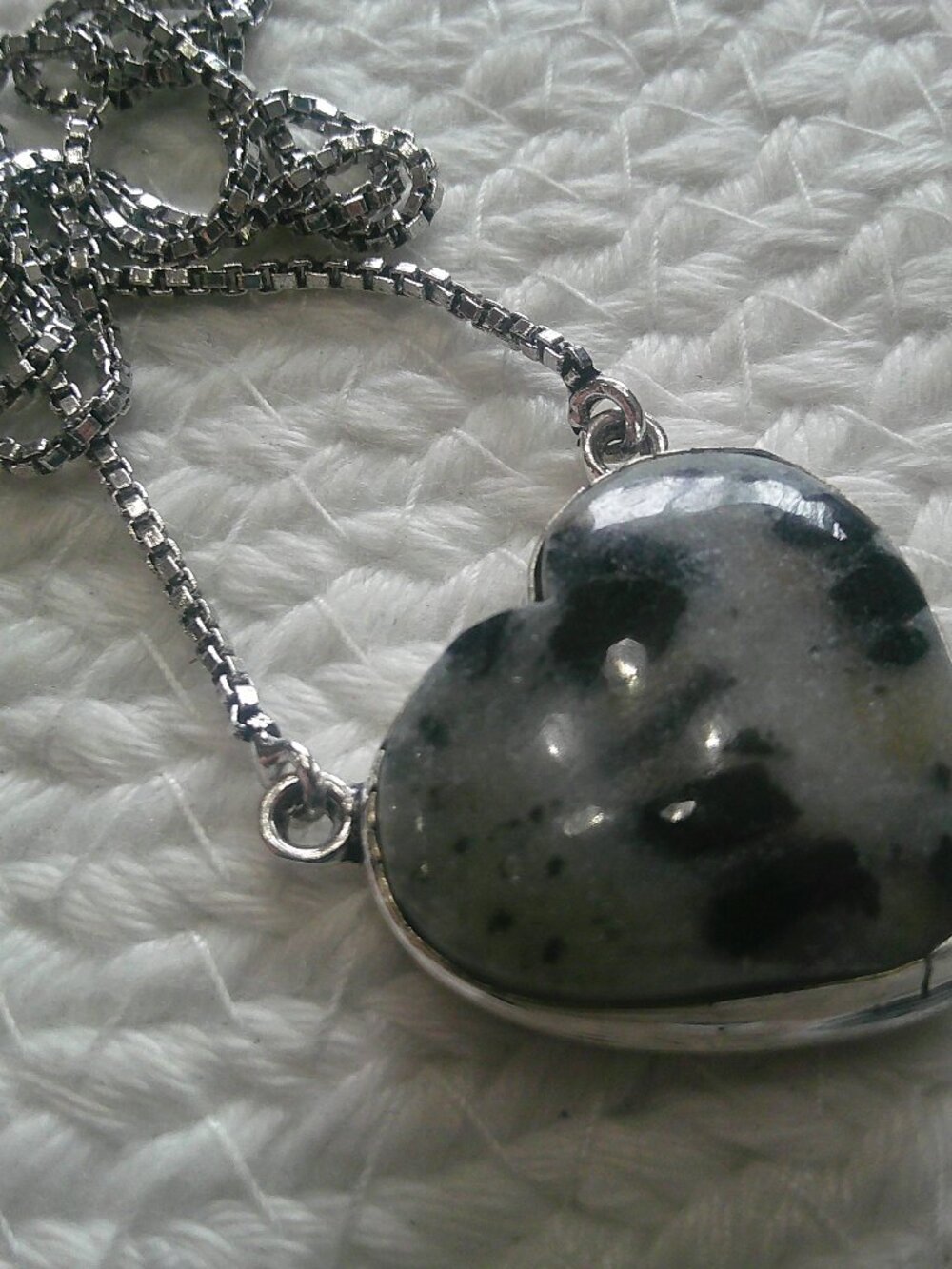 Gorgeous HORNBLENDE HEART Handmade Sterling 925 Pendant/Chain #328F